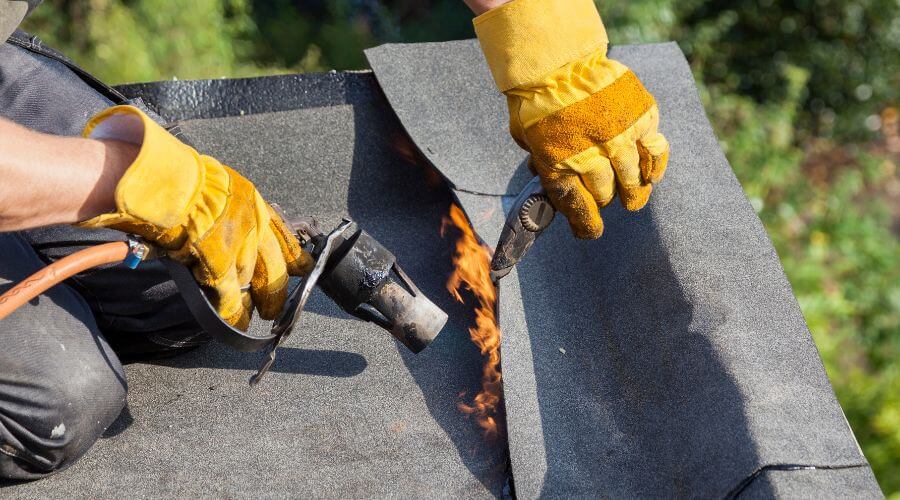 Expert tile roof repair services in Estancia, NM